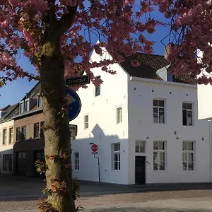 Stadsvilla Met Patio In Centrum Maastricht