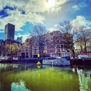 Houseboat Botel Rotterdam