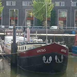 Unitas Botel Rotterdam